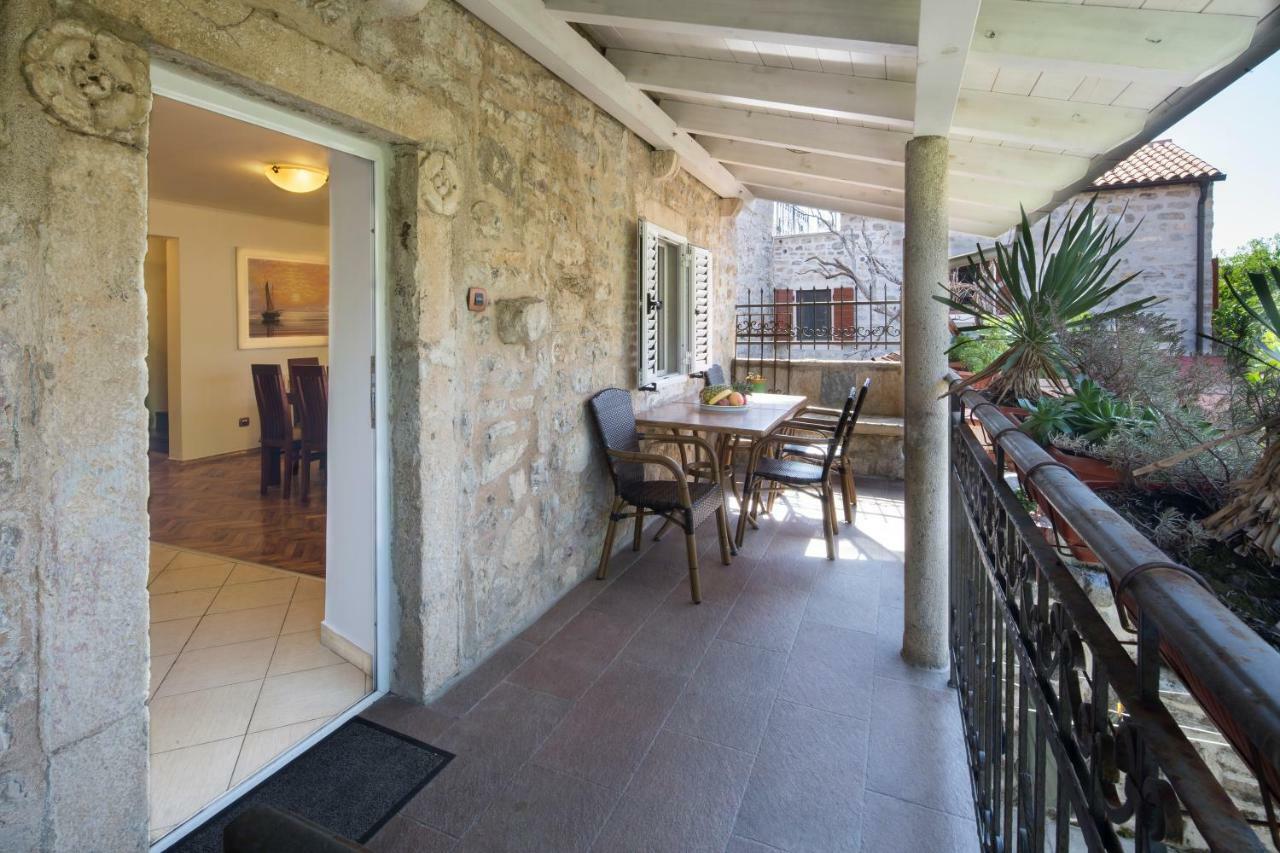 Apartment Kovacevic Old Town Budva Exterior foto